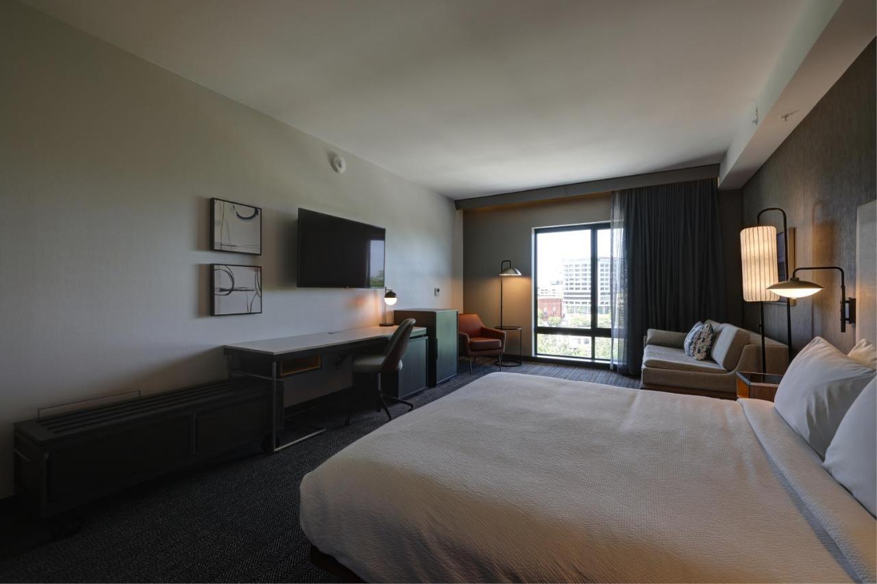 Courtyard By Marriott Iowa City University Heights Luaran gambar