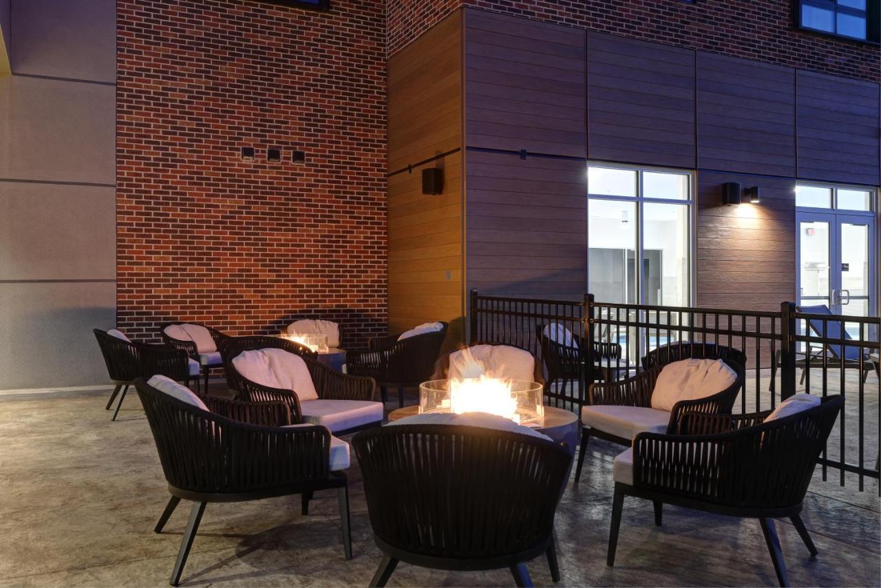 Courtyard By Marriott Iowa City University Heights Luaran gambar