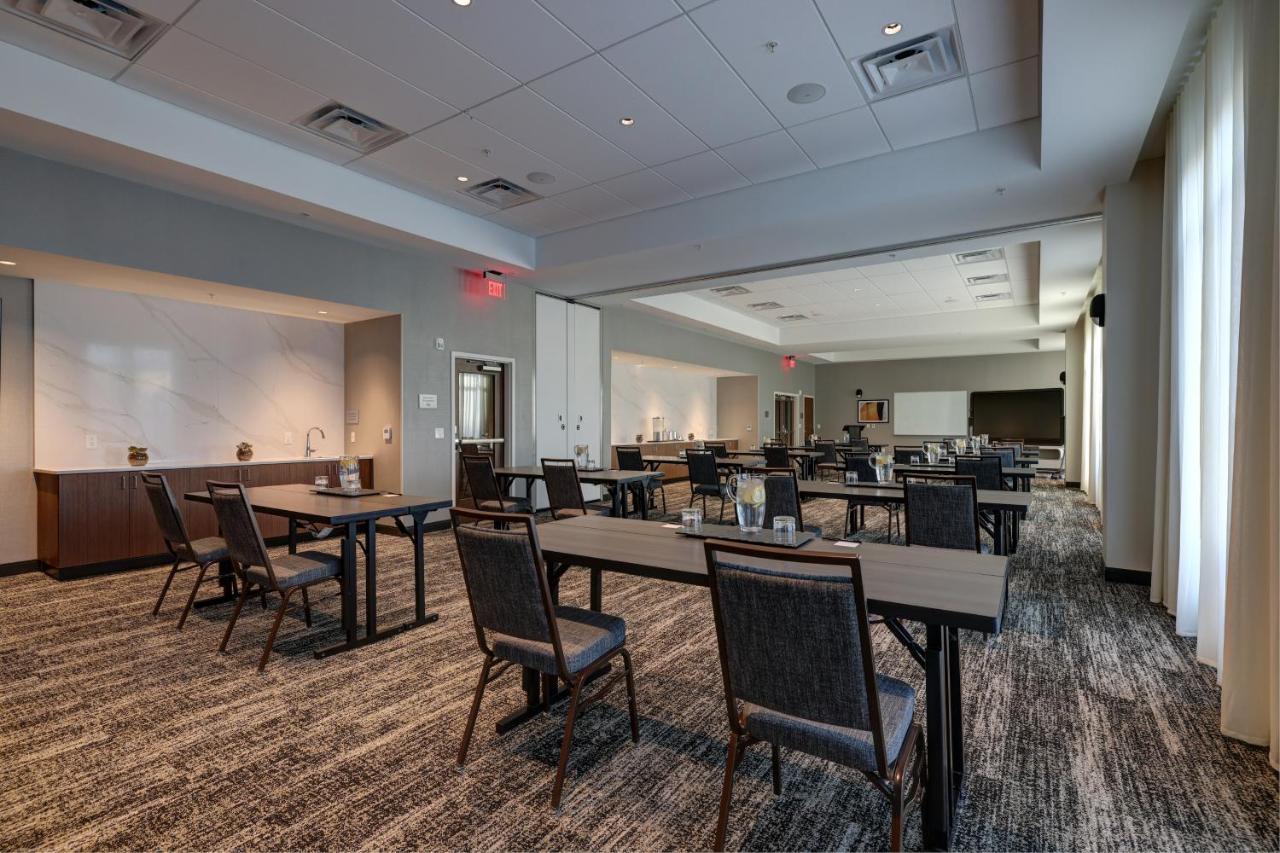 Courtyard By Marriott Iowa City University Heights Luaran gambar