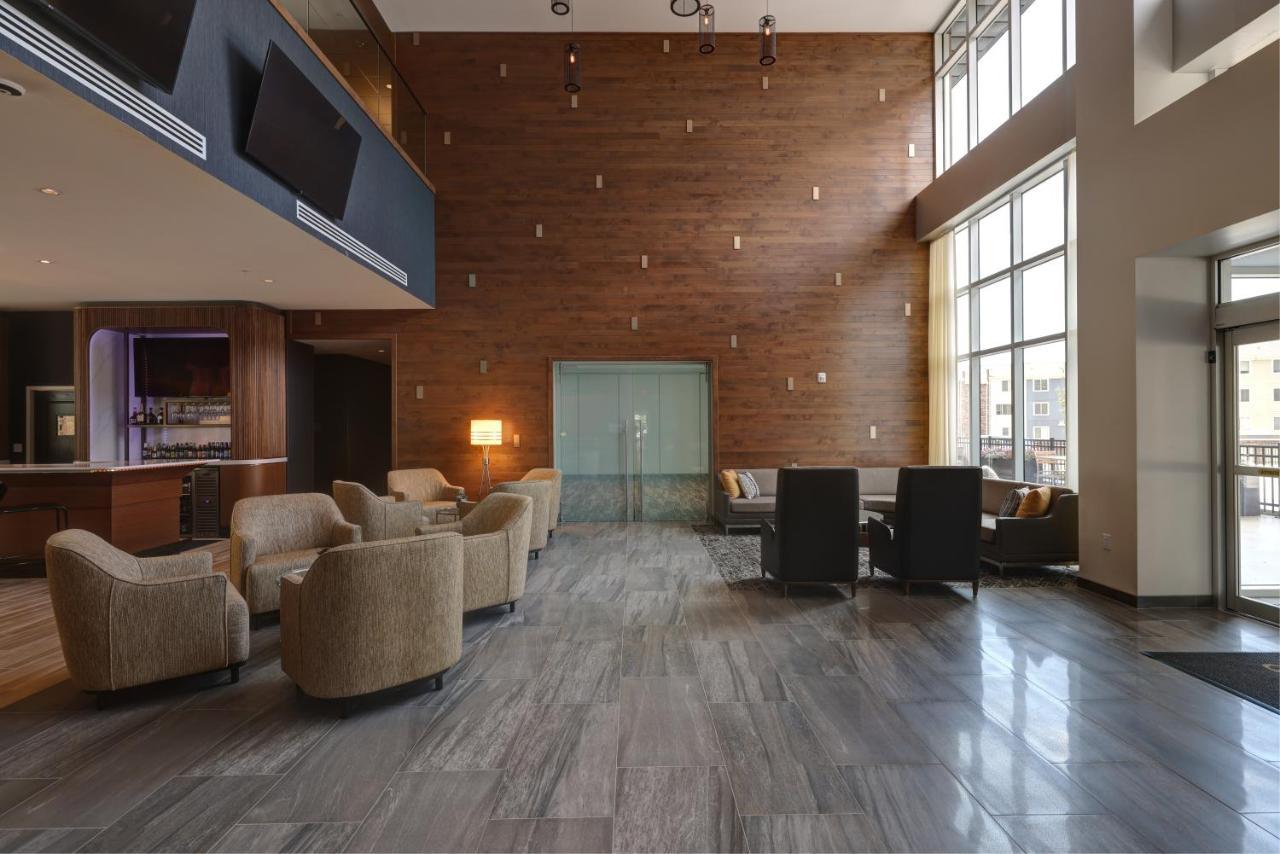 Courtyard By Marriott Iowa City University Heights Luaran gambar