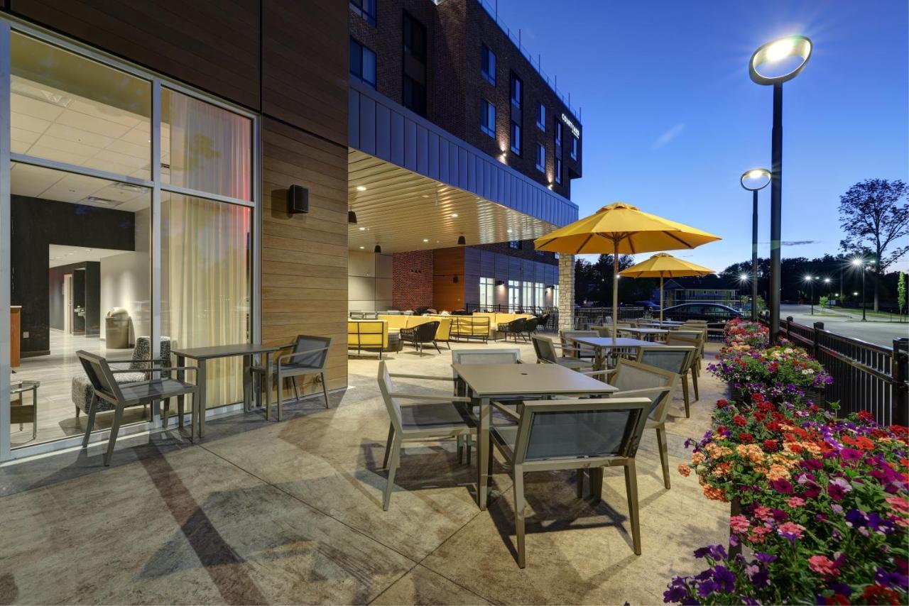 Courtyard By Marriott Iowa City University Heights Luaran gambar