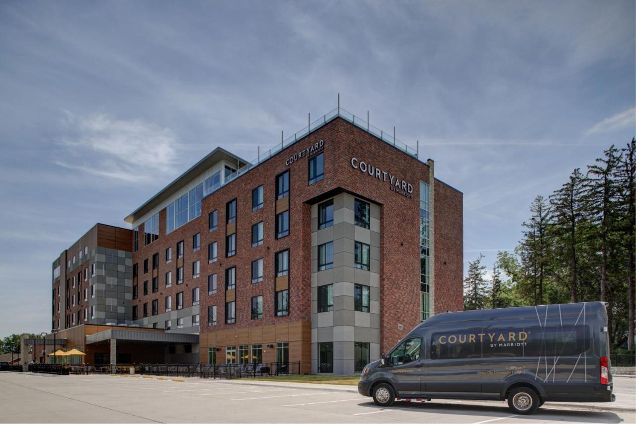 Courtyard By Marriott Iowa City University Heights Luaran gambar