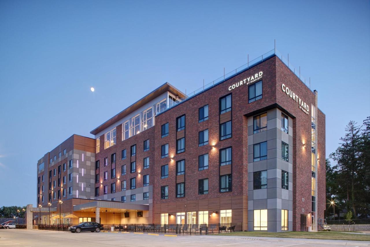Courtyard By Marriott Iowa City University Heights Luaran gambar