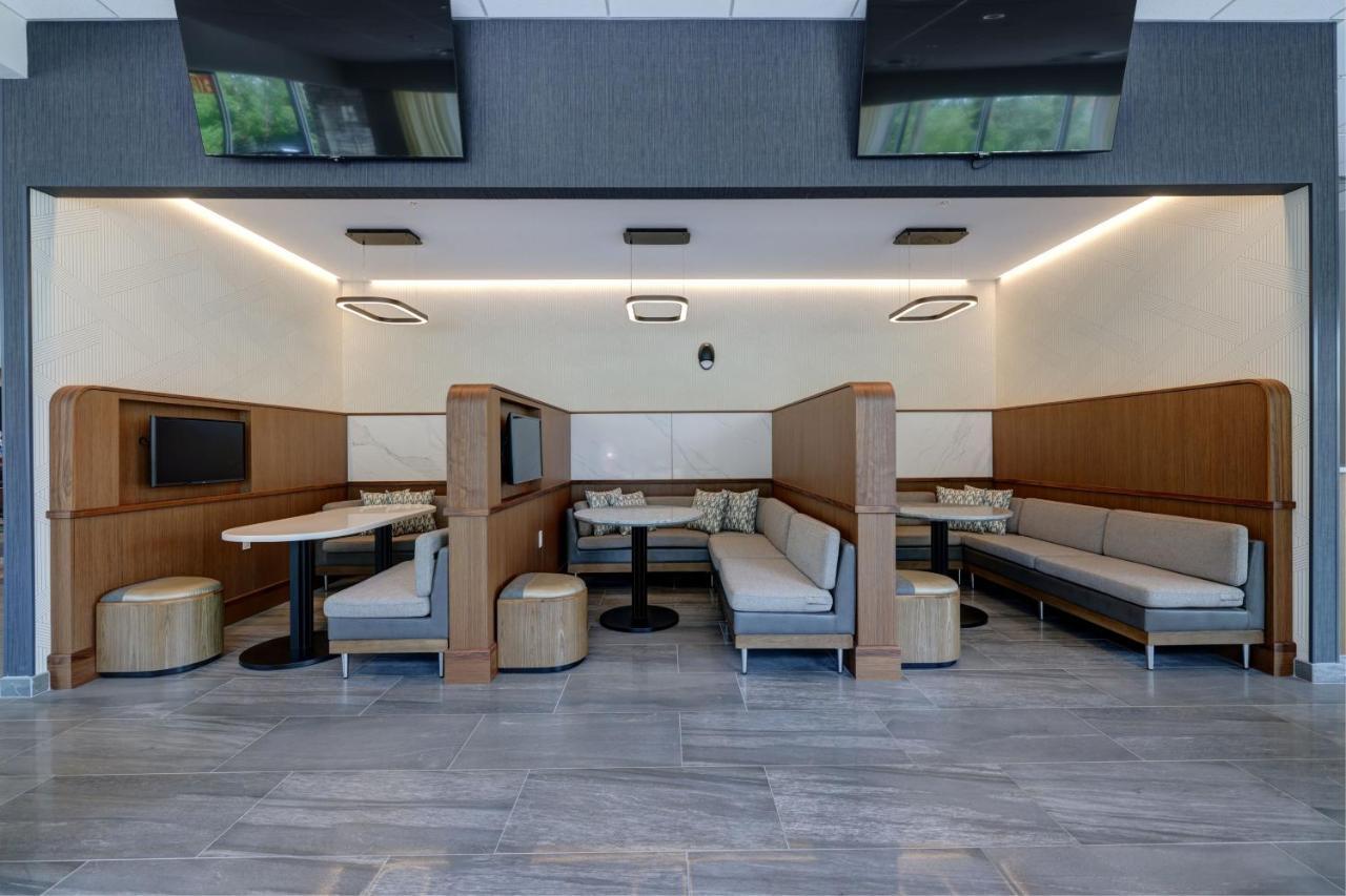Courtyard By Marriott Iowa City University Heights Luaran gambar