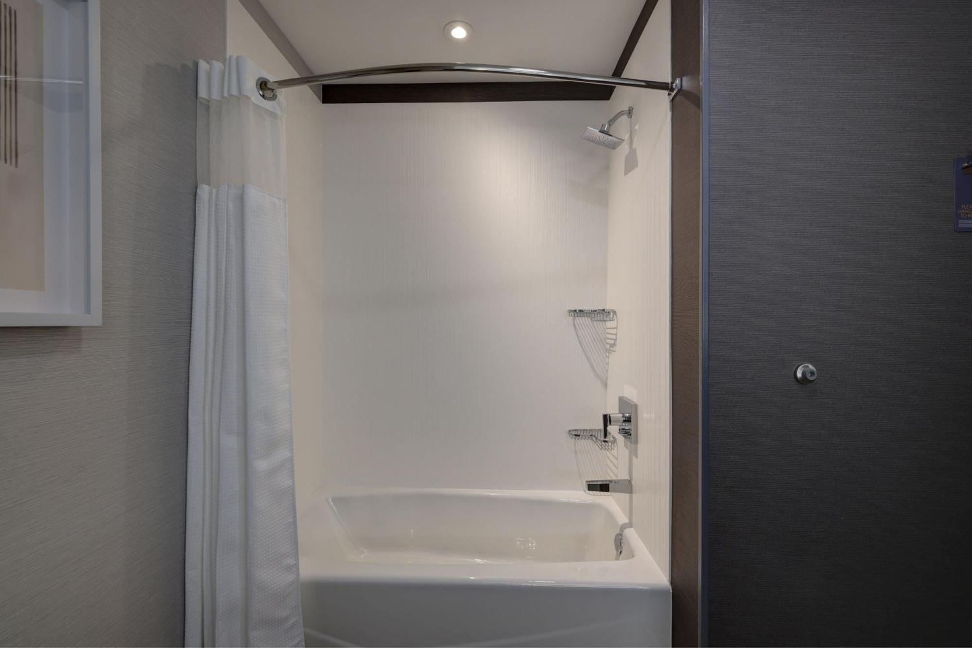 Courtyard By Marriott Iowa City University Heights Luaran gambar